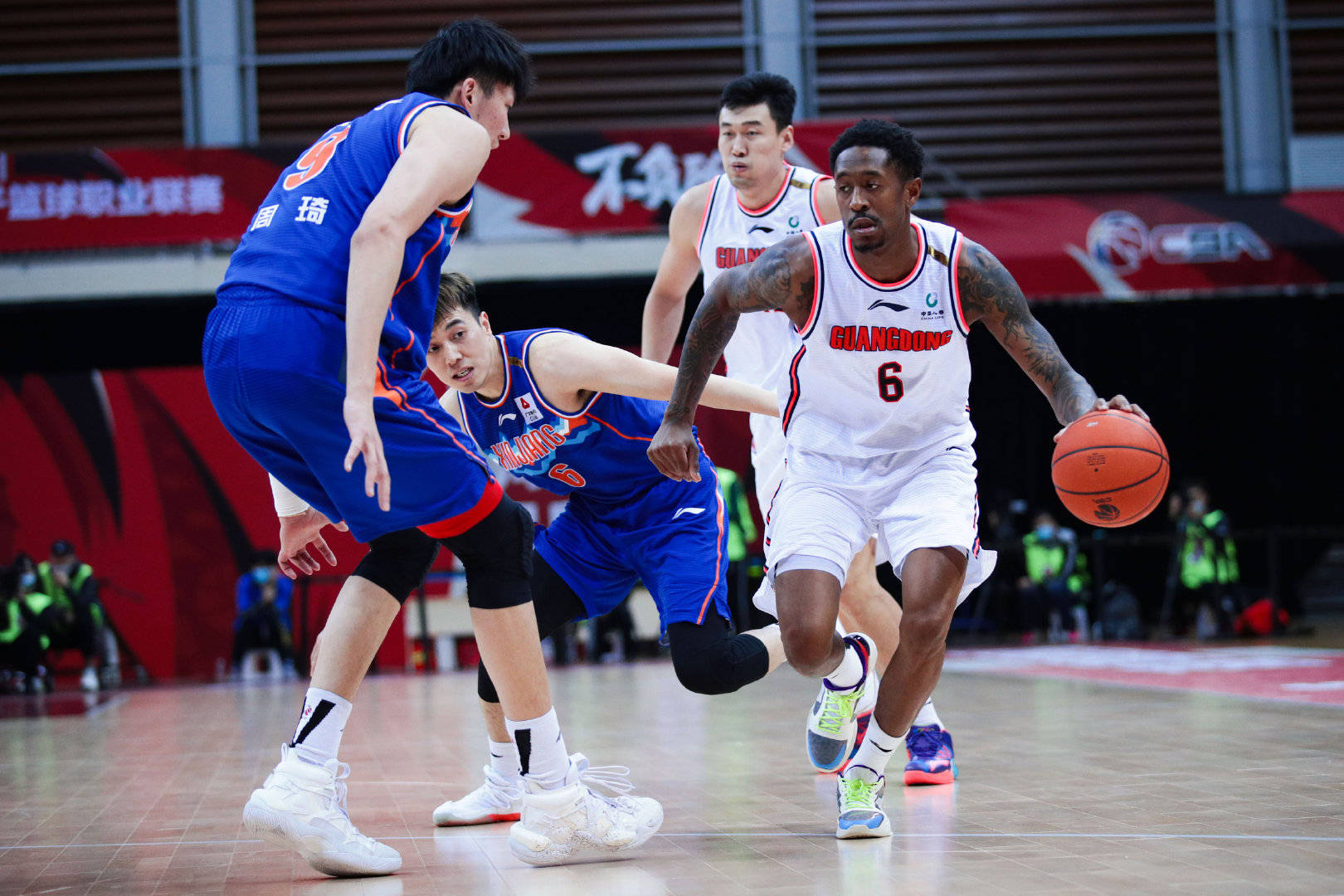 CBA季后赛倒计时，马德里竞技今夜队长鼓劲，细节引发关注，震撼外界，医务组通报恢复的简单介绍